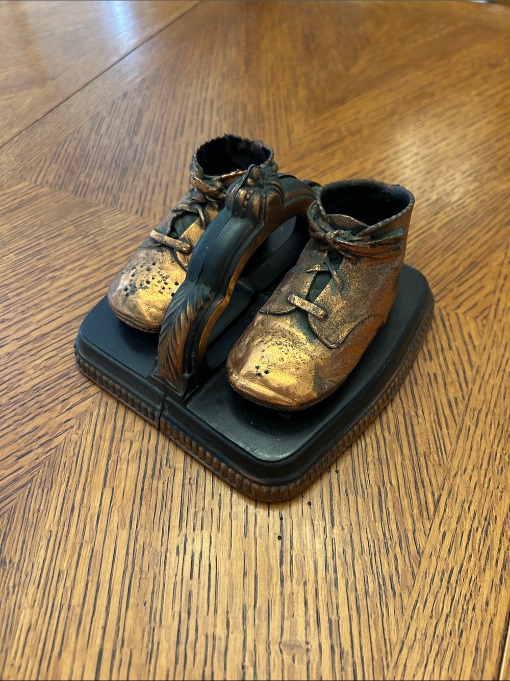 Vintage Bronze Decorative Baby Shoe Bookends - Metallic Bronze
